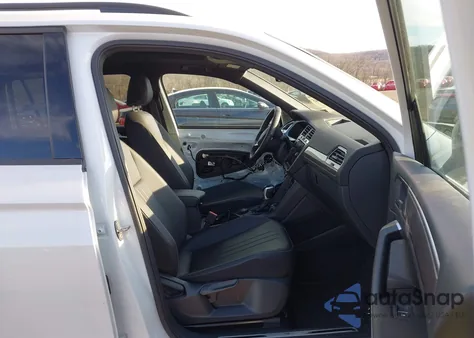 2024 Volkswagen Tiguan 2.0T Se R-Line Black z USA, uszkodzony, nr VIN 3VV8B7AX5RM197406